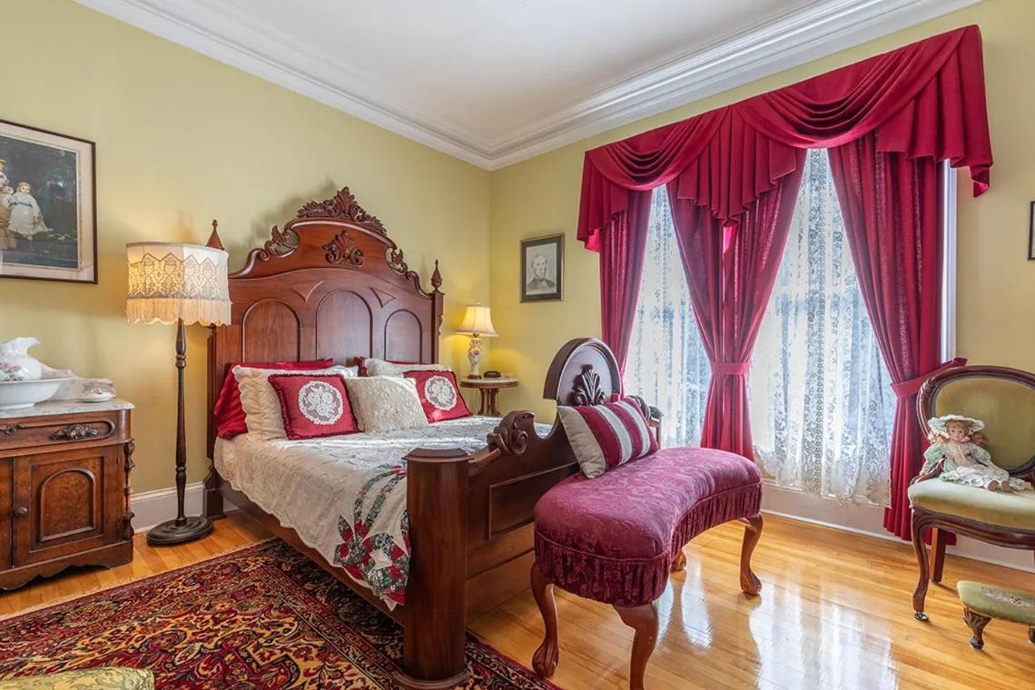 Fitzroy Hall Charlottetown Ngoại thất bức ảnh