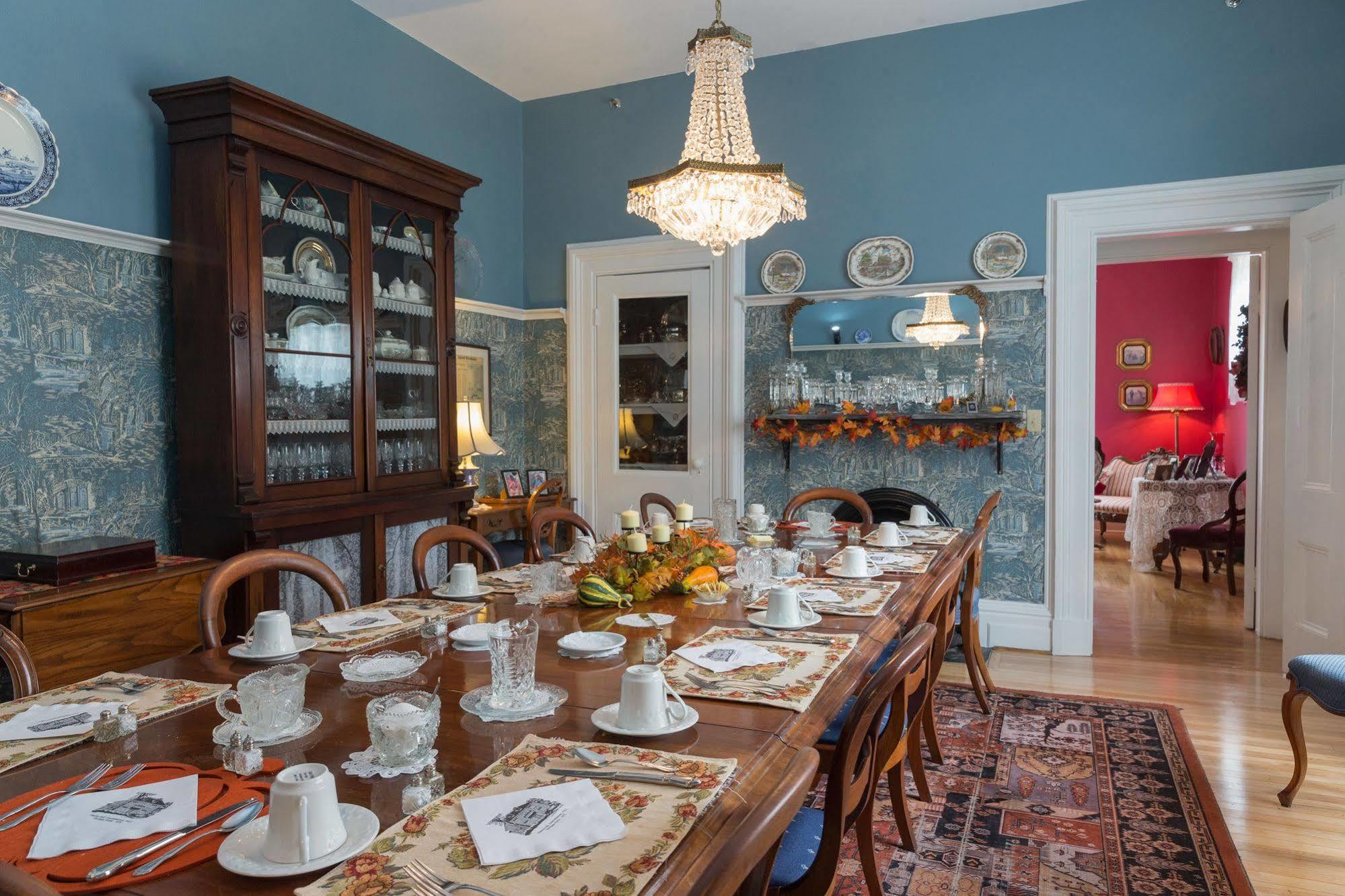 Fitzroy Hall Charlottetown Ngoại thất bức ảnh